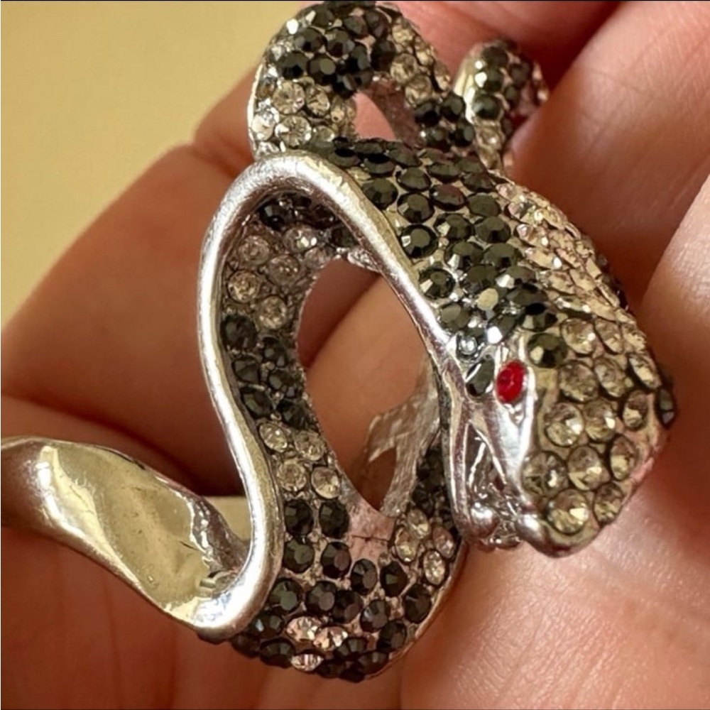 Crystal and silver Snake Ring - Picture 6 of 6